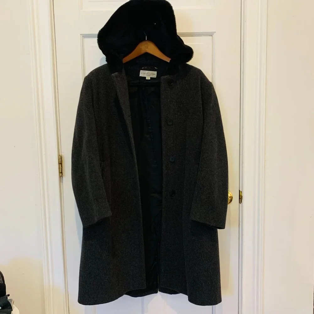Vintage Albert Nipon Size 12 Coat Long Black 100%… - image 3